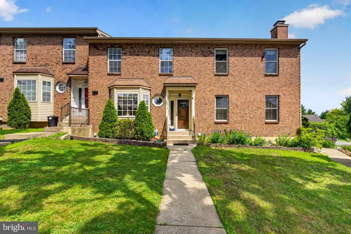 1910 Alberta Dr, Whitehall, PA 18052 - #1