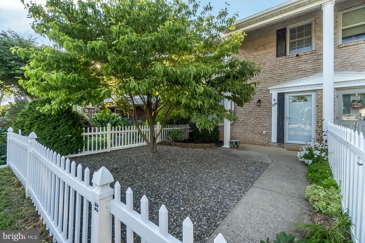2275 Irma Dr, Allentown, PA 18109 - #1