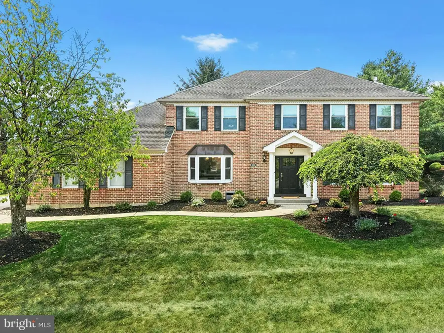 8018 Orchard View Ln, Fogelsville, PA 18051 - #2