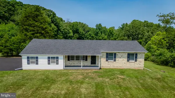 1401 Flint Hill Rd, COOPERSBURG, PA 18036
