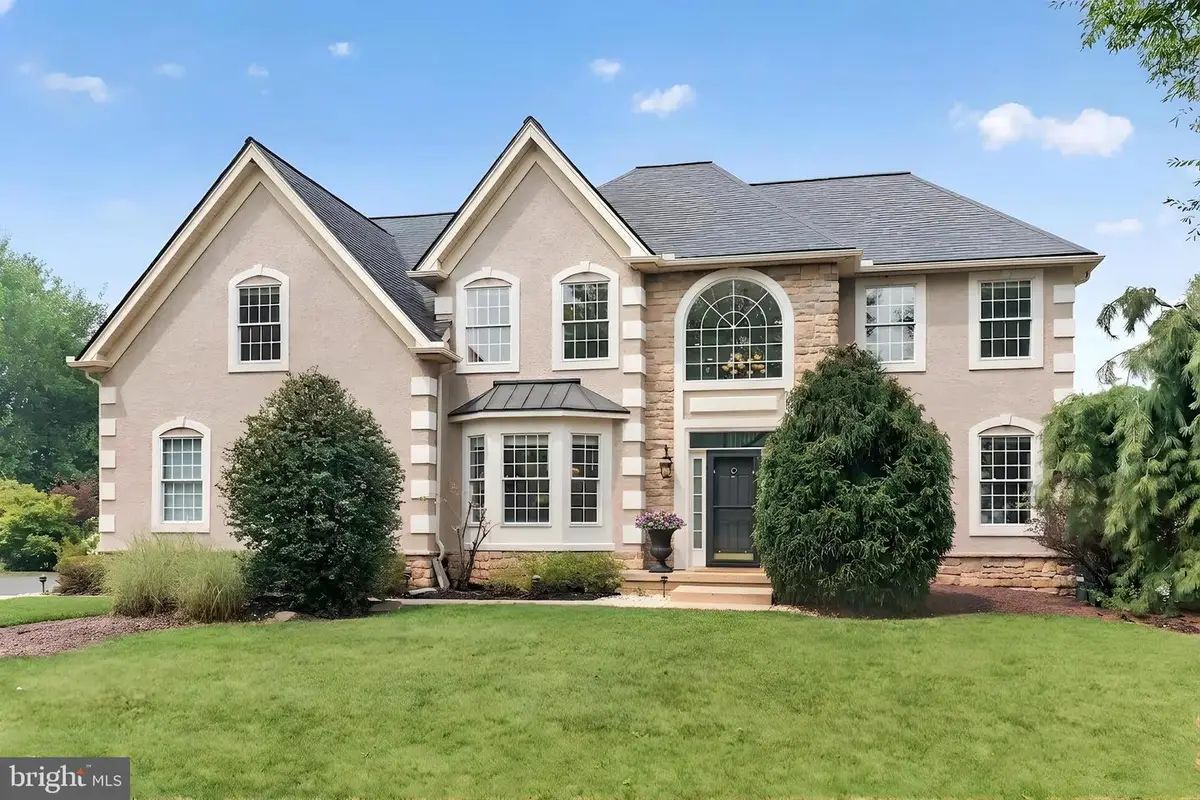 5007 W Saucon Ave, Center Valley, PA 18034 - #1