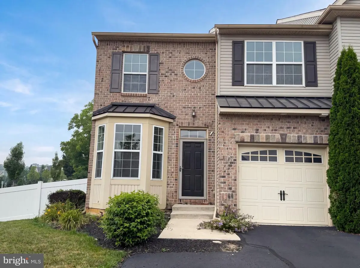 5145 Dogwood Trl, Allentown, PA 18104 - #1