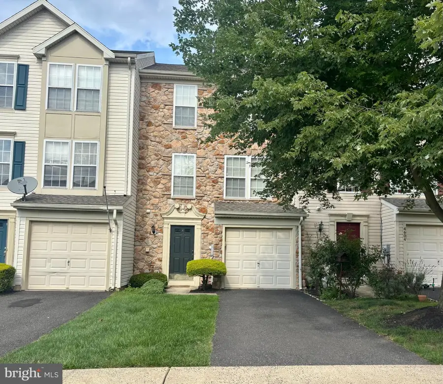 4606 Jasmine Dr, Center Valley, PA 18034 - #2