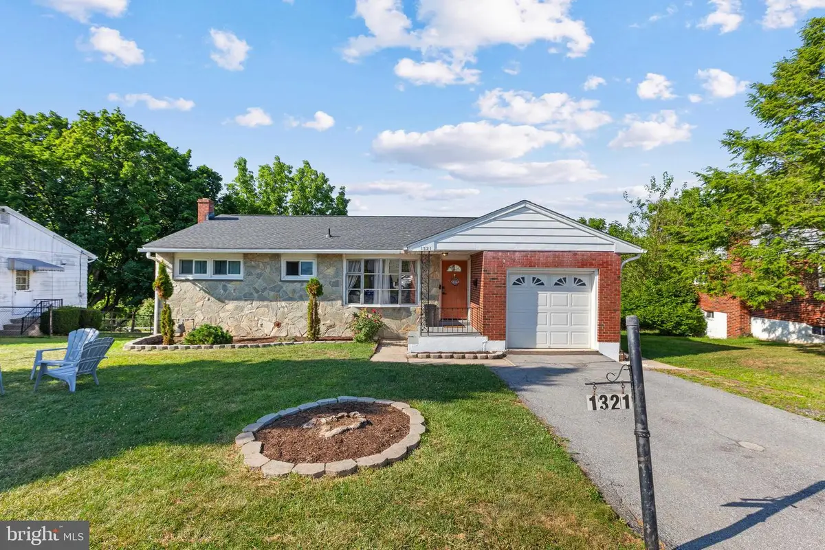 1321 Saint John St, Allentown, PA 18103 - #1