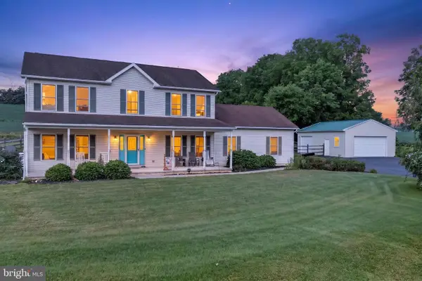 5190 Egypt Rd, COPLAY, PA 18037