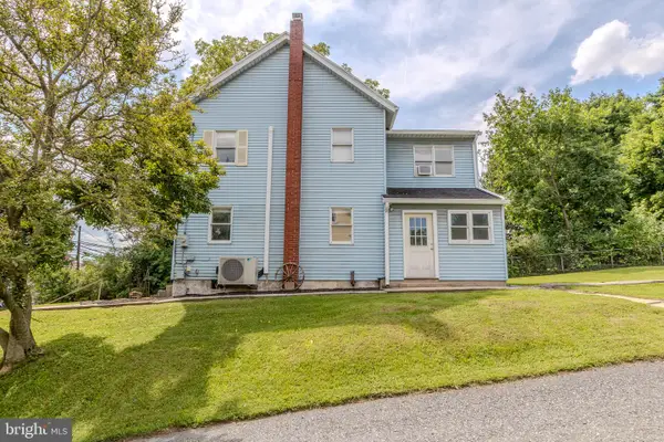 Address Withheld By Seller, NORTH WHITEHALL TWP, PA 18037