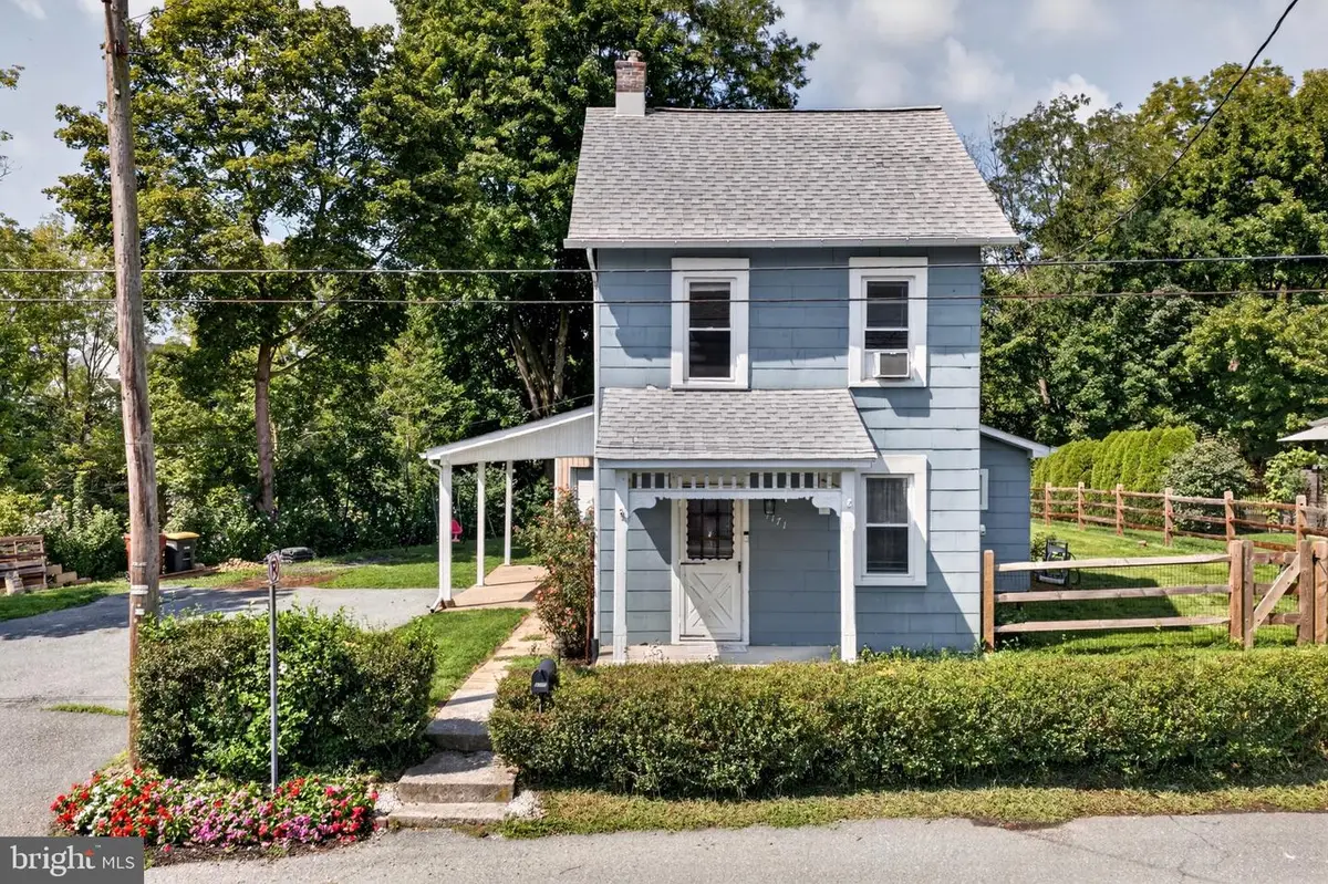 4171 Reliance St, Whitehall, PA 18052 - #1