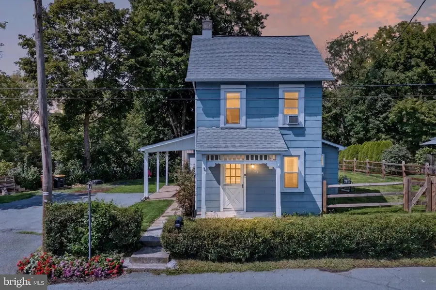 4171 Reliance St, Whitehall, PA 18052 - #2
