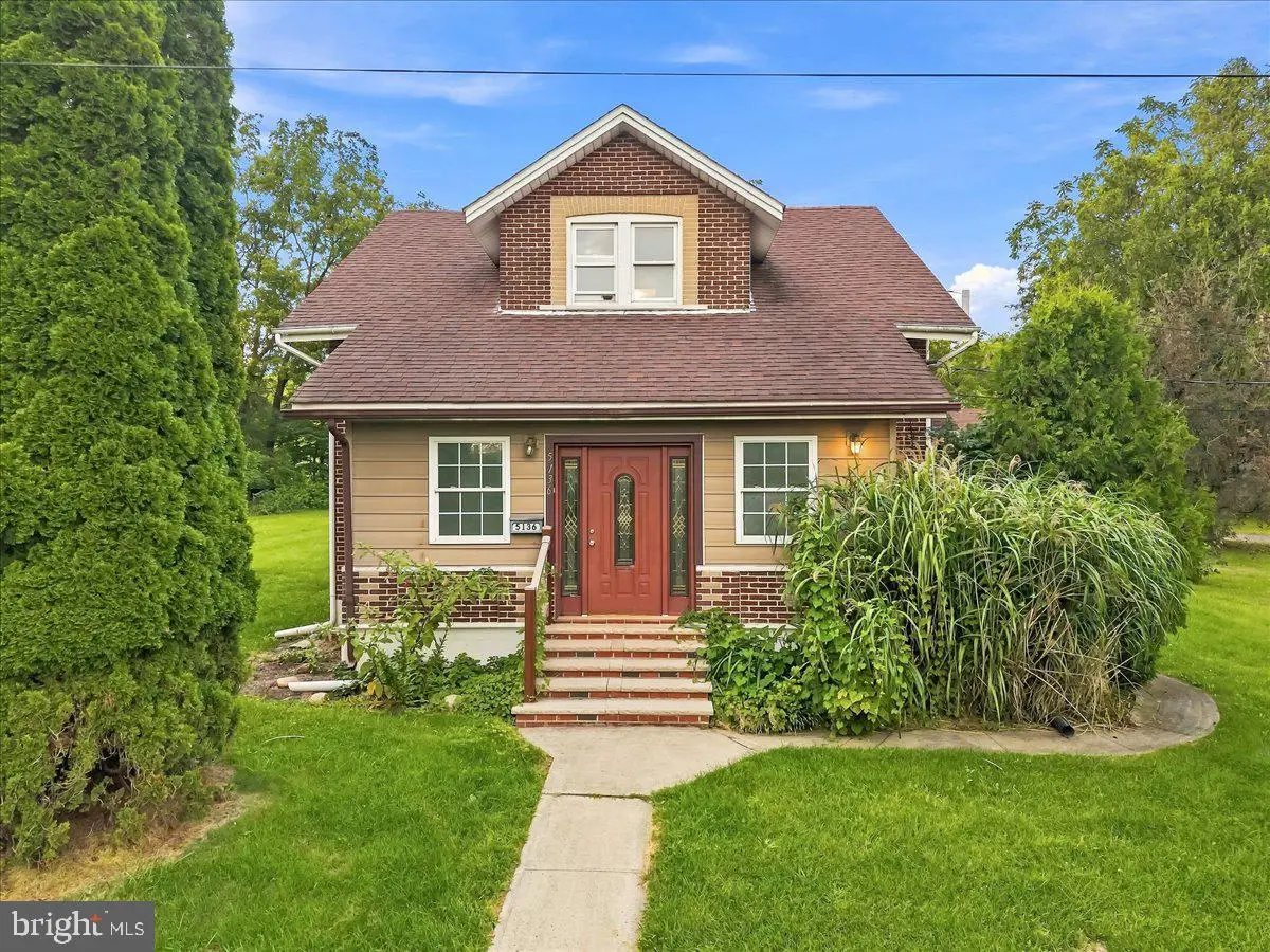 5136 Mckinley Ave, Whitehall, PA 18052 - #1