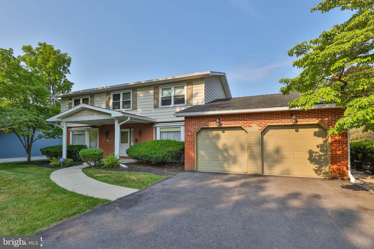 926 N Arch St, Allentown, PA 18104 - #1