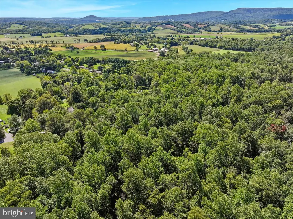 7680 Dresher Rd, Kempton, PA 19529 - #1