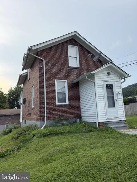 Address Withheld By Seller, Allentown, PA 18103 - #1