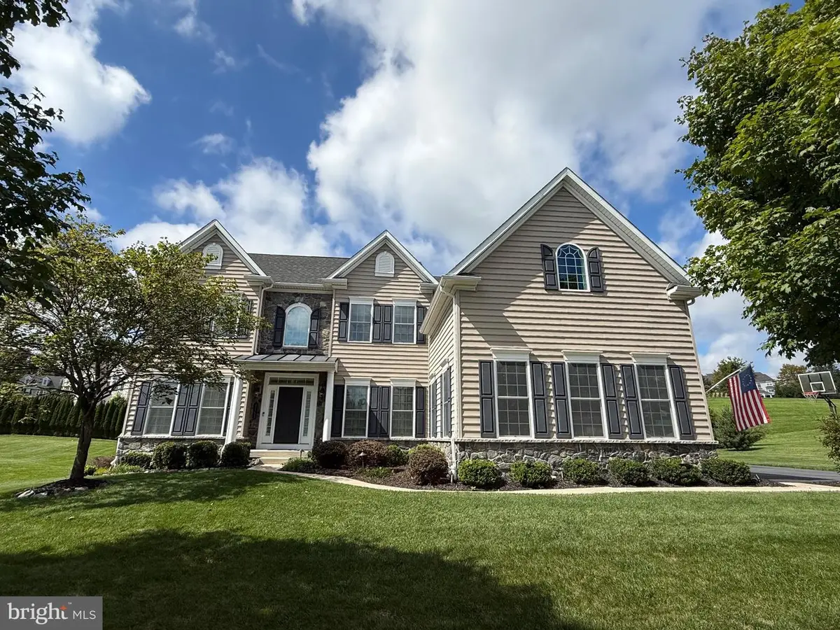 4165 Thompsondale Rd, Coopersburg, PA 18036 - #1