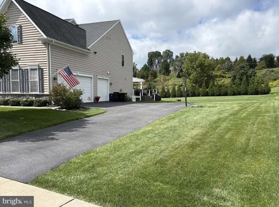 4165 Thompsondale Rd, Coopersburg, PA 18036 - #2