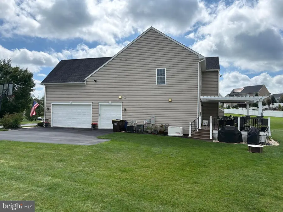 4165 Thompsondale Rd, Coopersburg, PA 18036 - #3