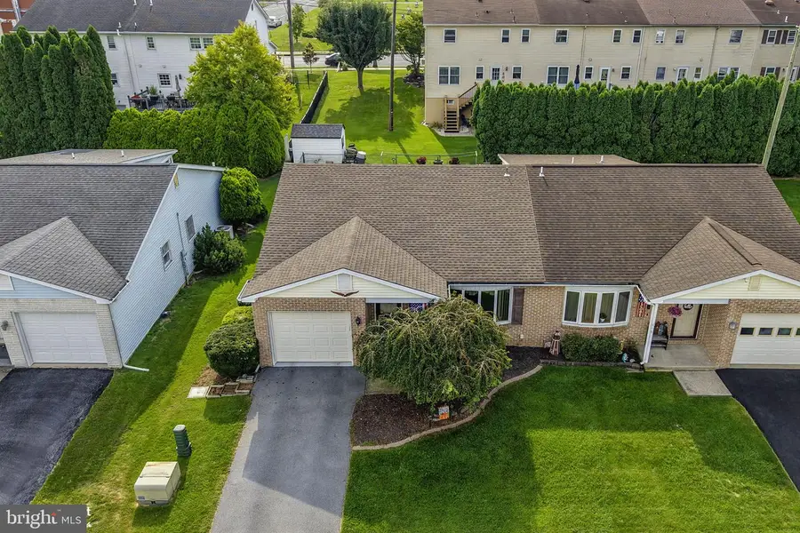907 Barbara Dr, Coplay, PA 18037 - #2
