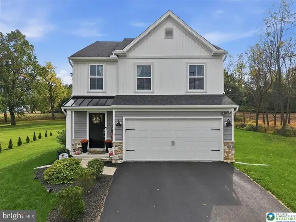 9524 Newtown Rd, BREINIGSVILLE, PA 18031