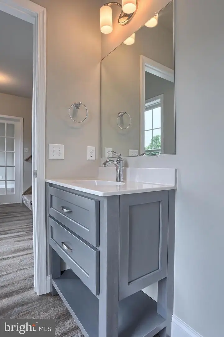 03 Rolling Meadow Rd, Lebanon, PA 17046 - #2