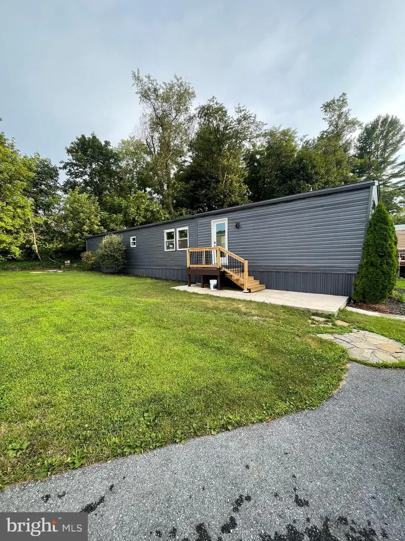 321 Lewis Rd, Annville, PA 17003 - Image #2