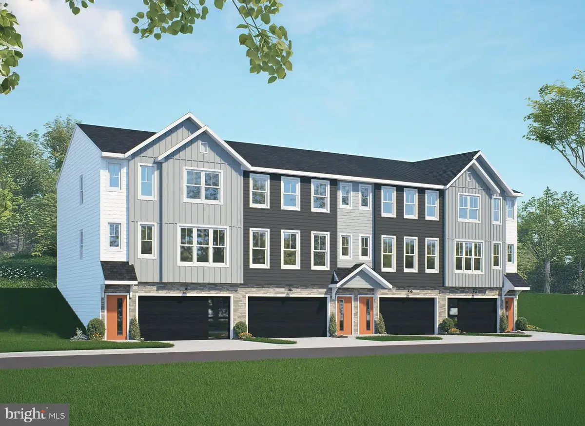 182 Marissa Ct, Newmanstown, PA 17073 - Image #1