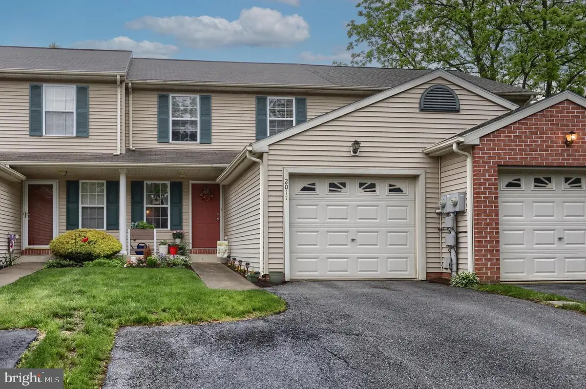 2017 Acorn Dr, Lebanon, PA 17042 - #1