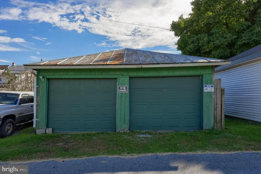 109 E Cumberland St, Lebanon, PA 17042 - Image #2