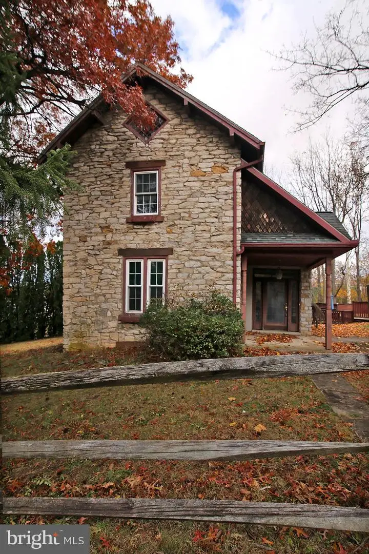 150 Anthracite Rd, Lebanon, PA 17042 - Image #2