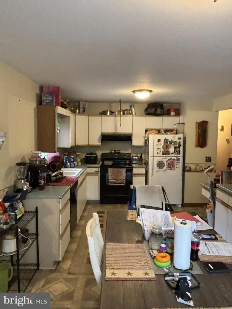 202 Redwood Ln, Lebanon, PA 17046 - Image #3