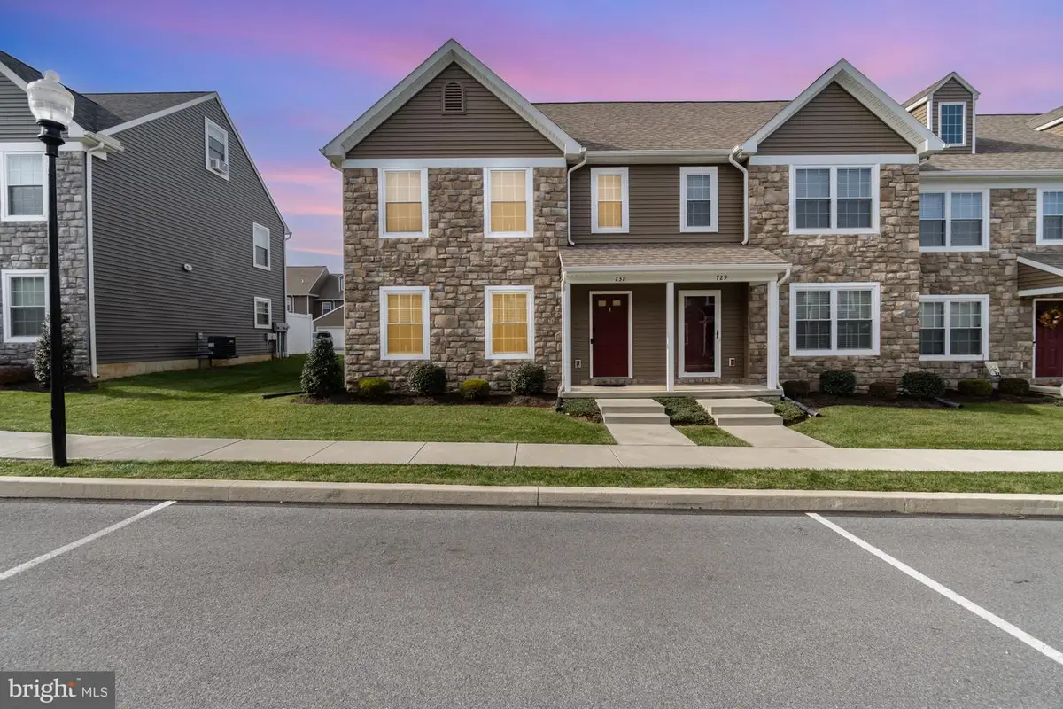 731 Farmwood Ln, Lebanon, PA 17042 - Image #1