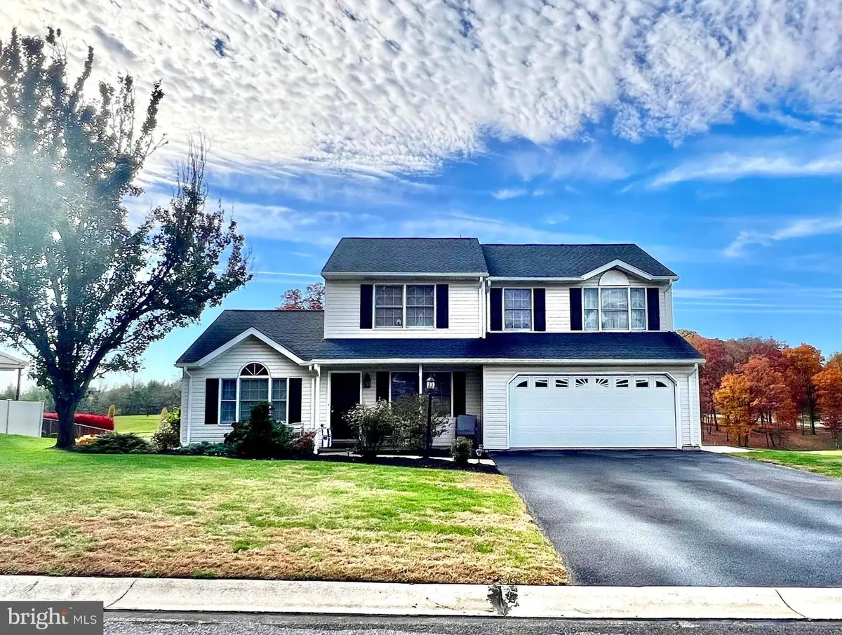 1830 Oakridge Ct, Lebanon, PA 17046 - Image #1