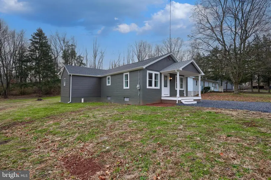 2259 S Forge Rd, Palmyra, PA 17078 - Image #2