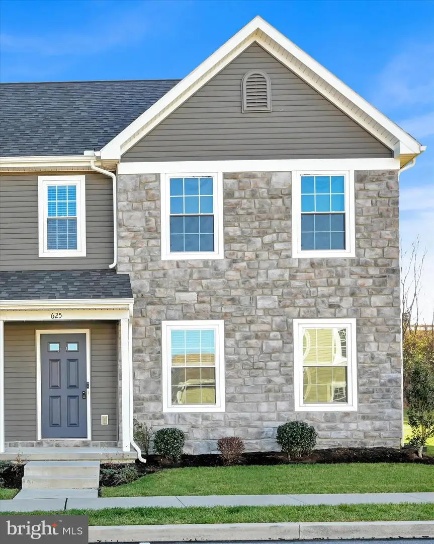 625 Byler Cir, Lebanon, PA 17042 - Image #2