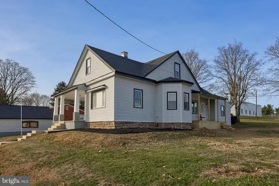 541 Guilford St, Lebanon, PA 17046 - Image #2