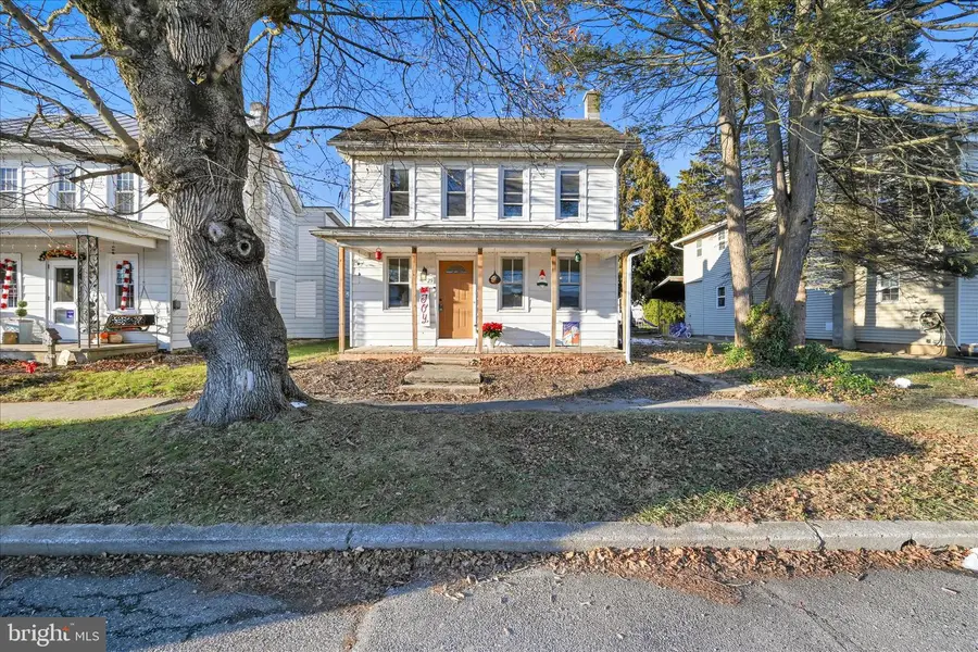 29 Memorial Blvd, Newmanstown, PA 17073 - Image #2