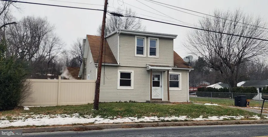 925 Reinoehl St, Lebanon, PA 17046 - Image #2