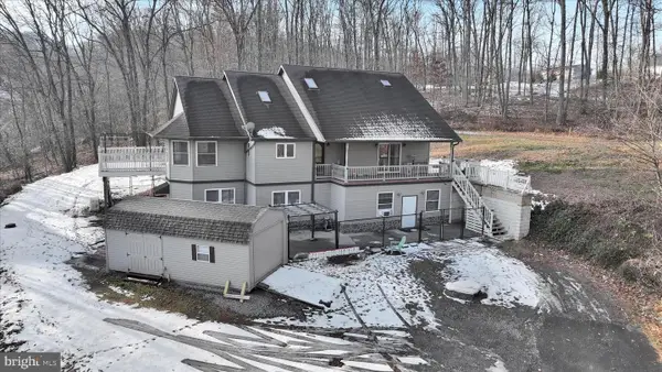 381 Michters Rd, NEWMANSTOWN, PA 17073