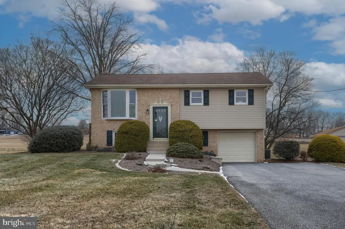 1508 Orange Ln, Lebanon, PA 17046 - Image #1