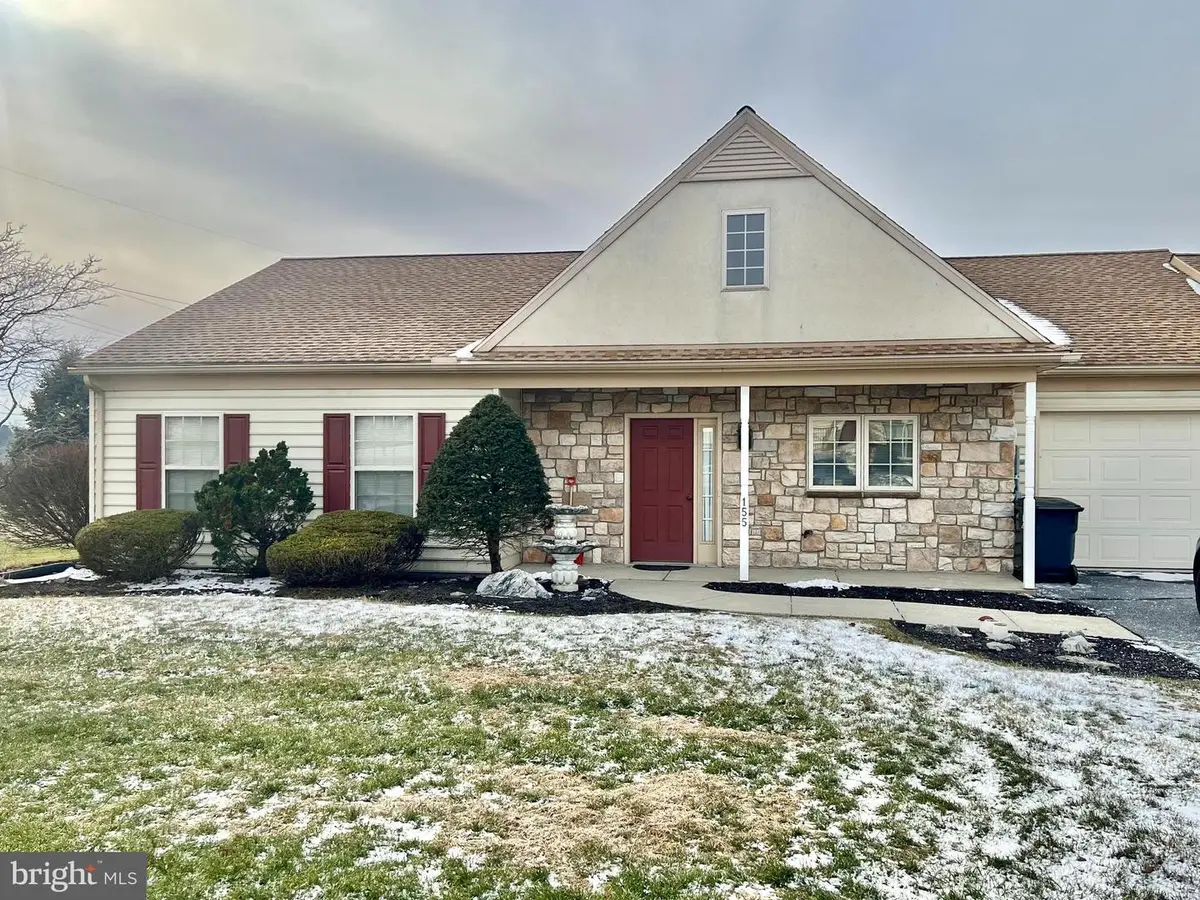 155 Hearthstone Ln, Lebanon, PA 17042 - Image #1