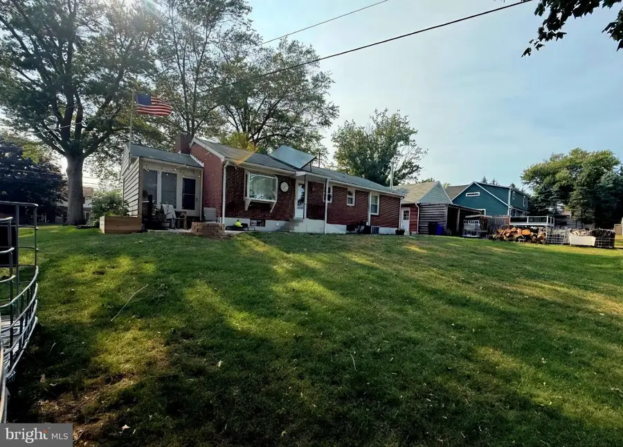 910 Mount Zion Rd, Lebanon, PA 17046 - #2