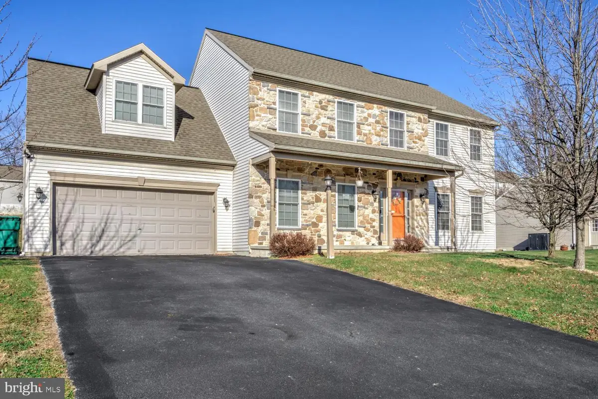 2027 Mallard Ln, Lebanon, PA 17046 - Image #1