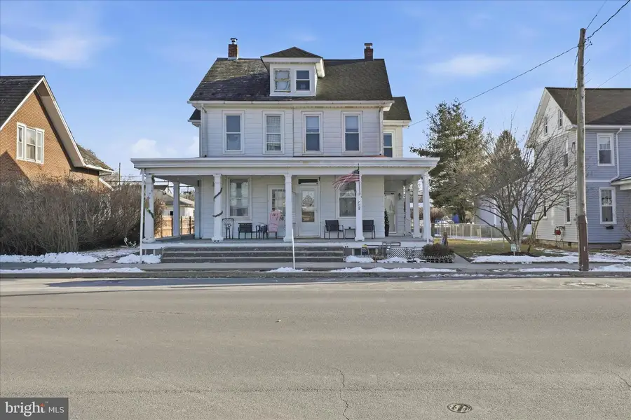 708 W Cherry St, Palmyra, PA 17078 - Image #2