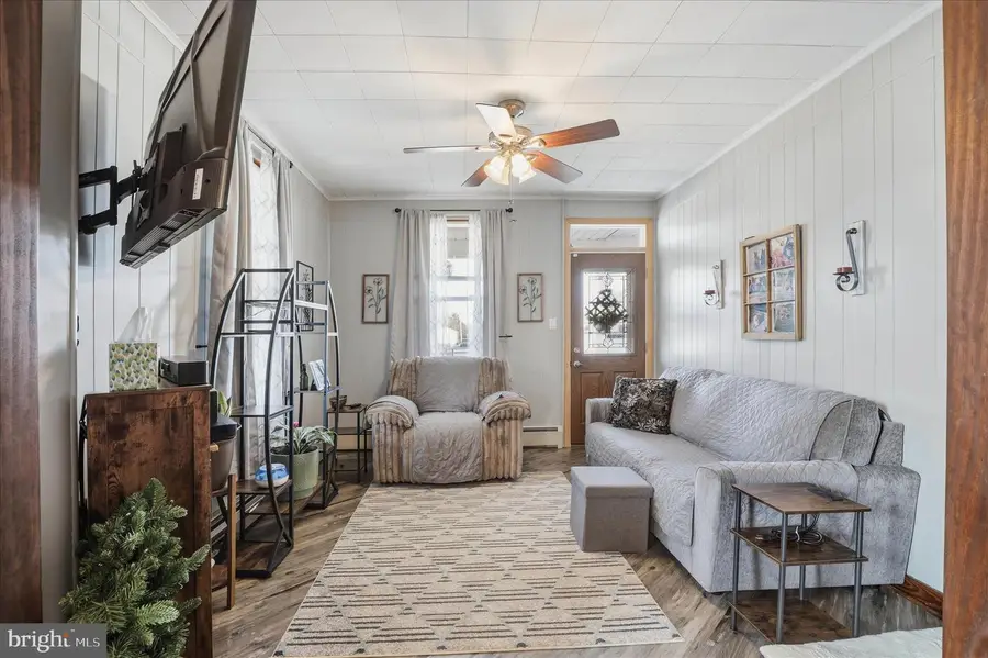 708 W Cherry St, Palmyra, PA 17078 - Image #3