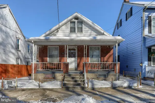 451 E Weidman St, LEBANON, PA 17046