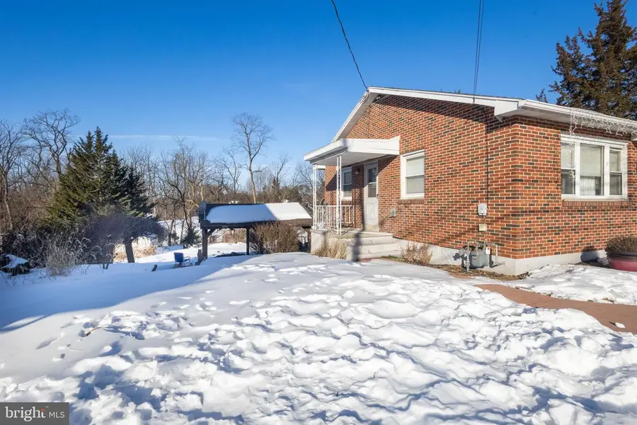 1421 Sandhill Rd, Lebanon, PA 17046 - #3