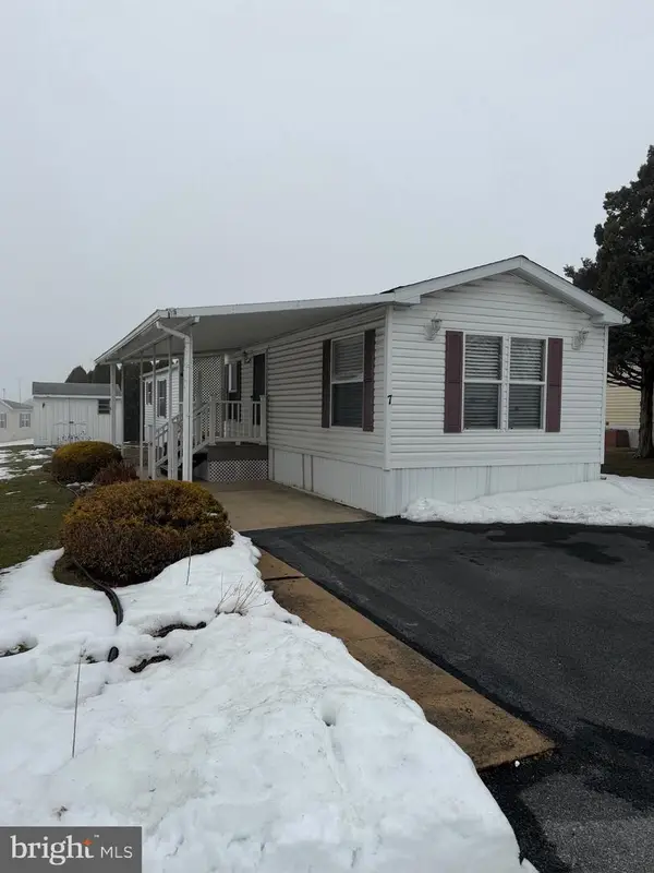 7 Country Acres Gold Park, MYERSTOWN, PA 17067