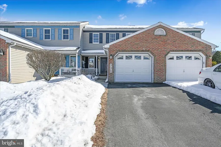 335 Cindy Dr, Jonestown, PA 17038 - #2