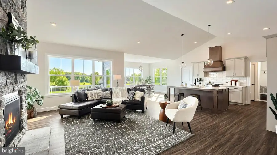 604 Lilliana Dr, Lebanon, PA 17046 - #3