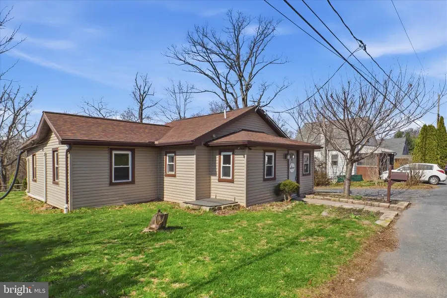 831 Sylvan Ln, Lebanon, PA 17042 - #3