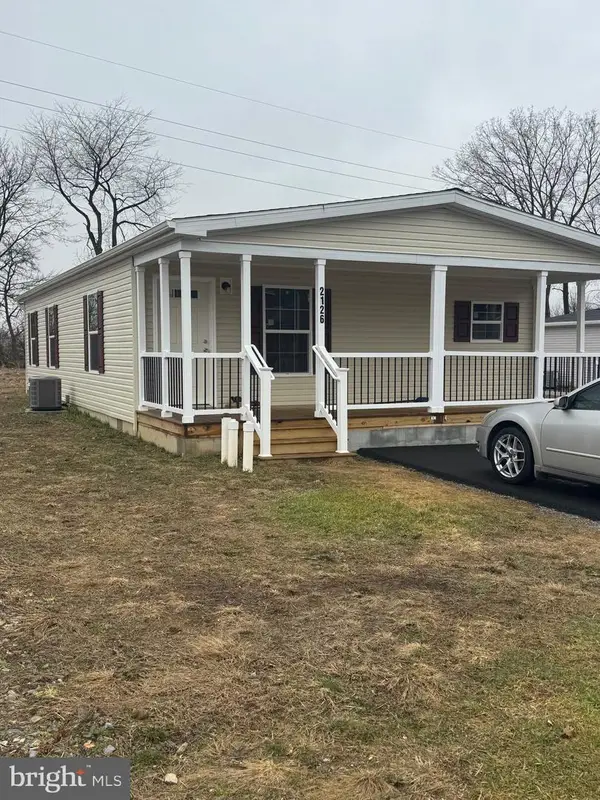 2126 Scull St, LEBANON, PA 17046