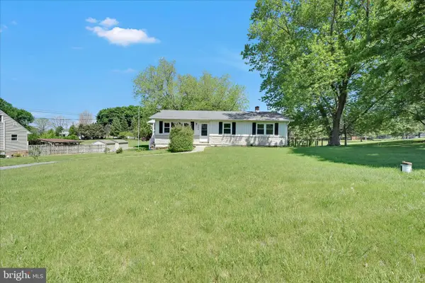 255 Kathy Ct, LEBANON, PA 17042